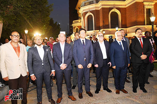 وزير الثقافة يفتتح معرض صوت مصر أم كلثوم بمجمع الفنون (10)