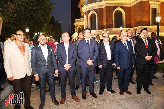 وزير الثقافة يفتتح معرض صوت مصر أم كلثوم بمجمع الفنون (1)