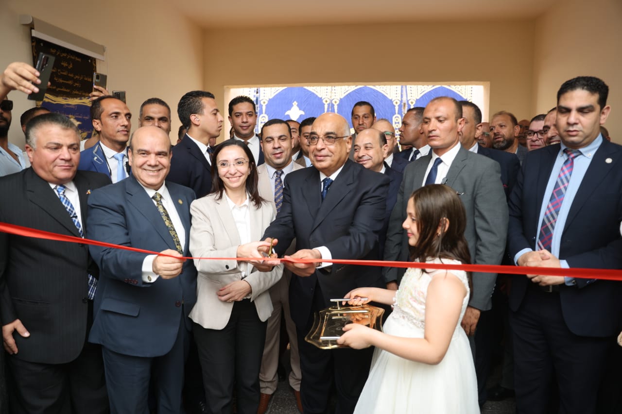 62e8daa6-56f2-4d7d-ba2a-890dc3fe67fe