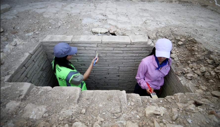 مقابر من العصر الرومانى