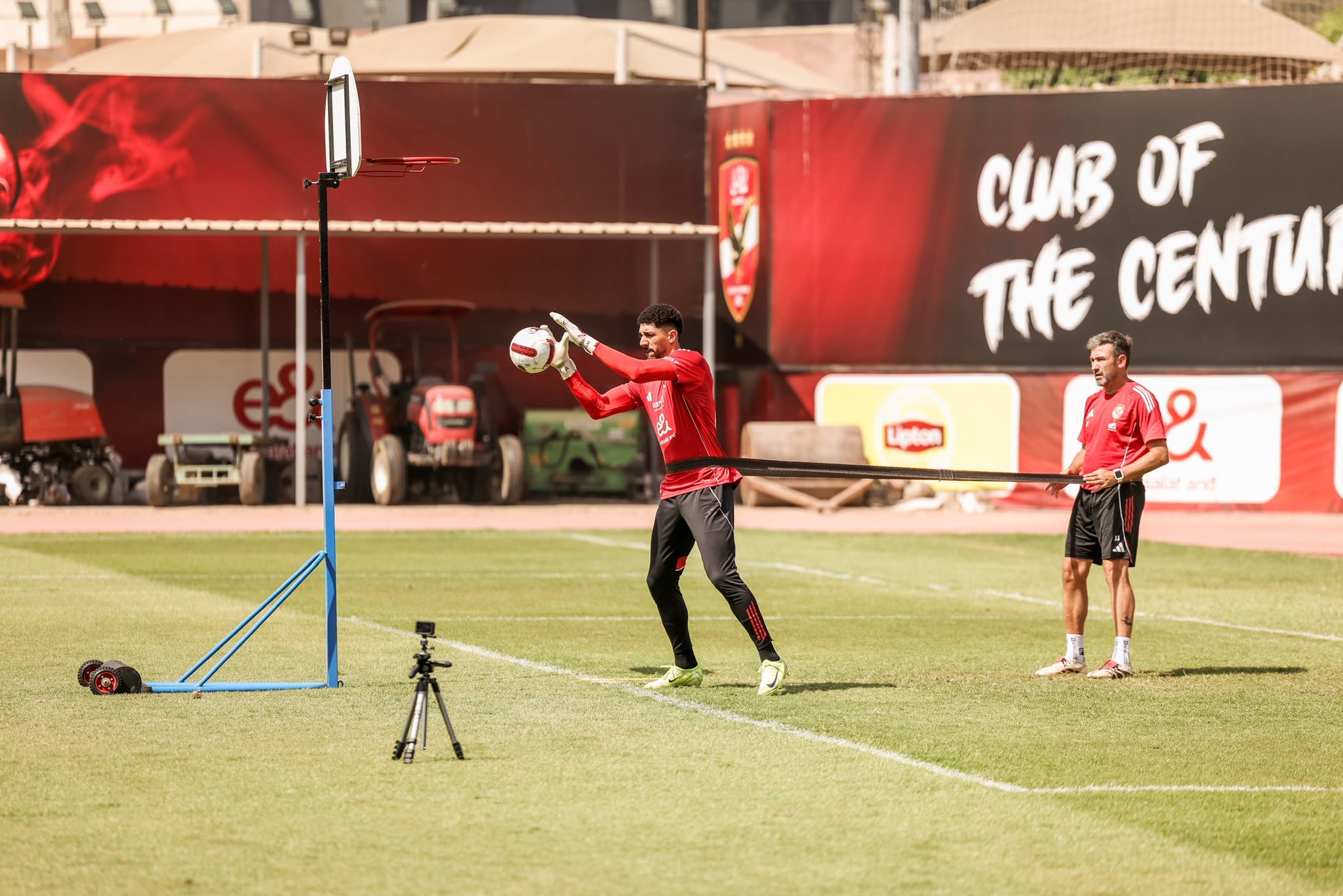 محمد أحمد سيحا من مران الأهلي اليوم محمد أحمد سيحا من مران الأهلي اليوم