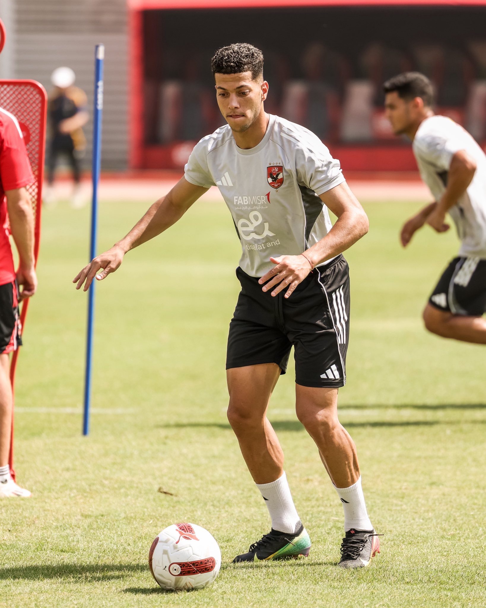 إمام عاشور من مران الأهلي اليوم إمام عاشور من مران الأهلي اليوم