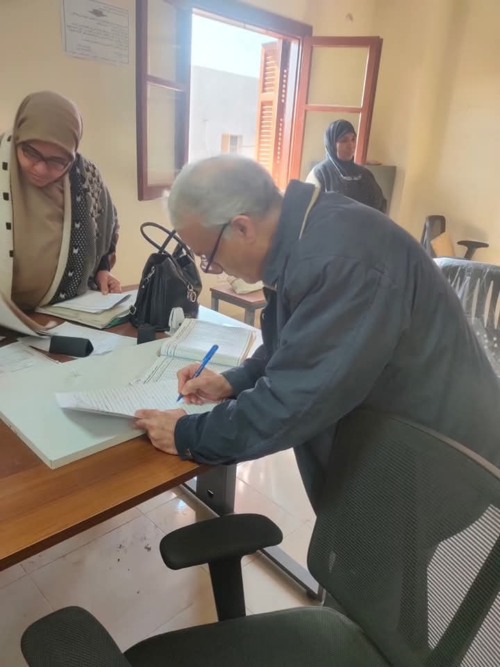 استقبال المواطنين بمجمع الخدمات