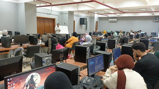 الدورات بجامعة دمنهور