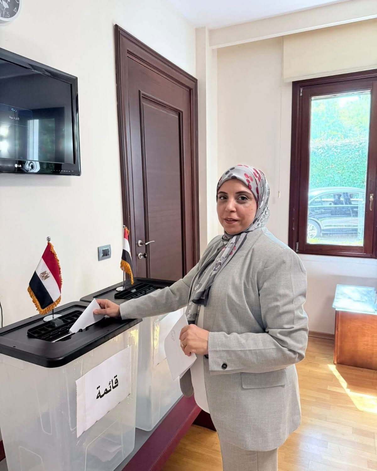 b1085911-5906-460e-bc12-00622429e8b3