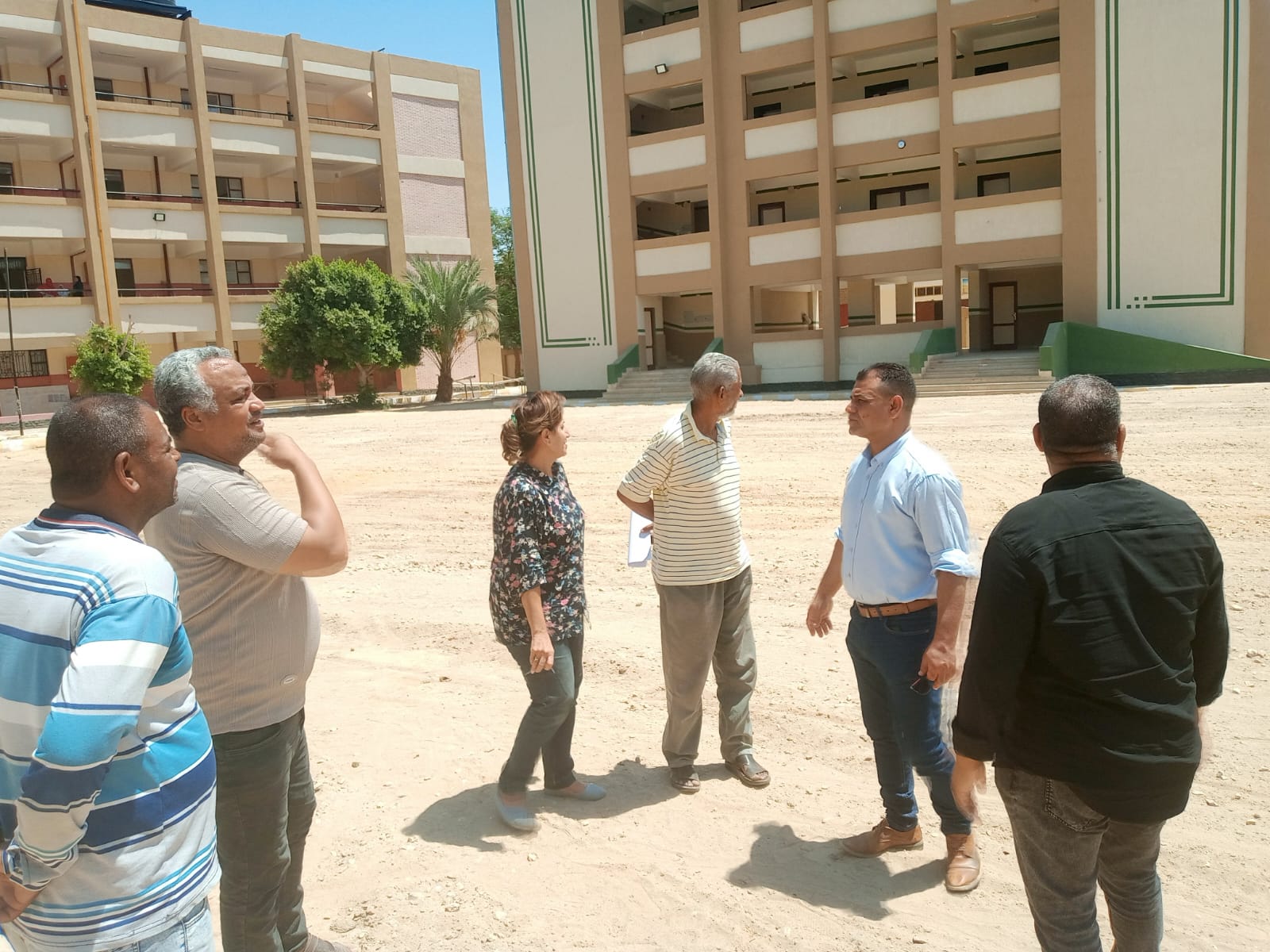 رئيس مدينة البياضية يتابع جاهزية اللجان والمقار الانتخابية