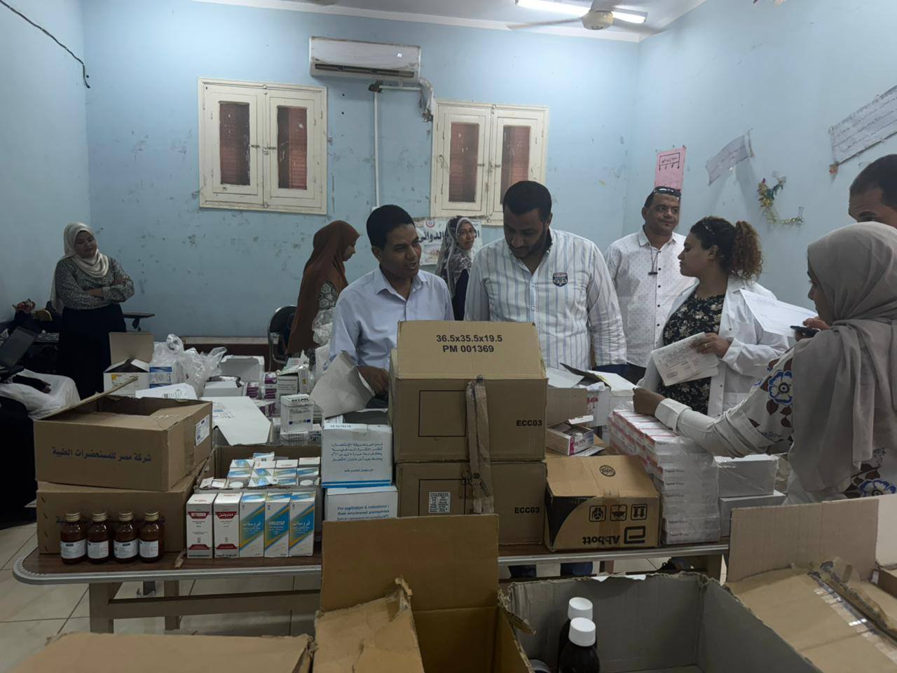 متابعة أعمال القافلة الطبية المقامة بمركز شباب الصعايدة