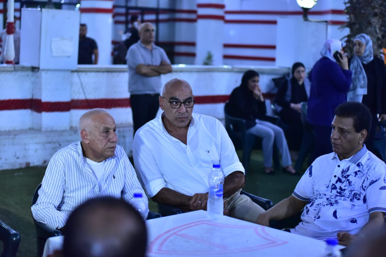 حسين لبيب وهشام نصر يبحثان مع رموز الزمالك أزمة فرع أكتوبر