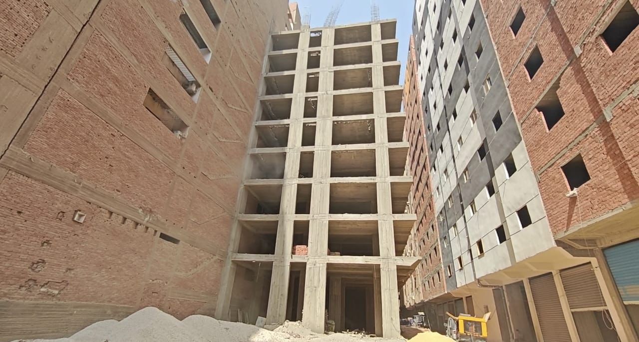 محافظة الجيزة تتصدى لمخالفات البناء محافظة الجيزة تتصدى لمخالفات البناء
