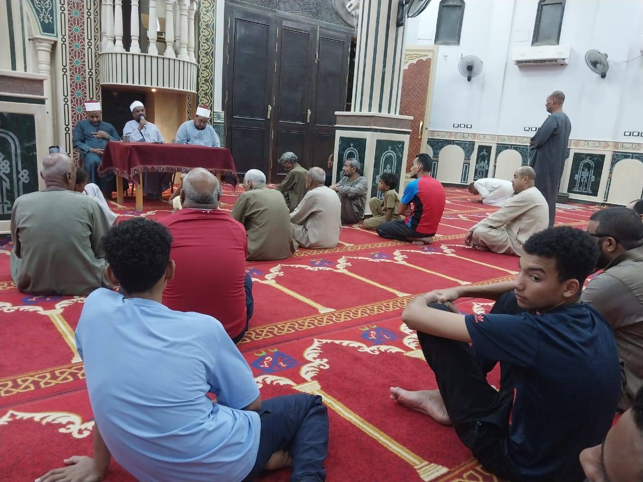 توعية شاملة من وحدة السكان وحماية الطفل بالأقصر والأوقاف