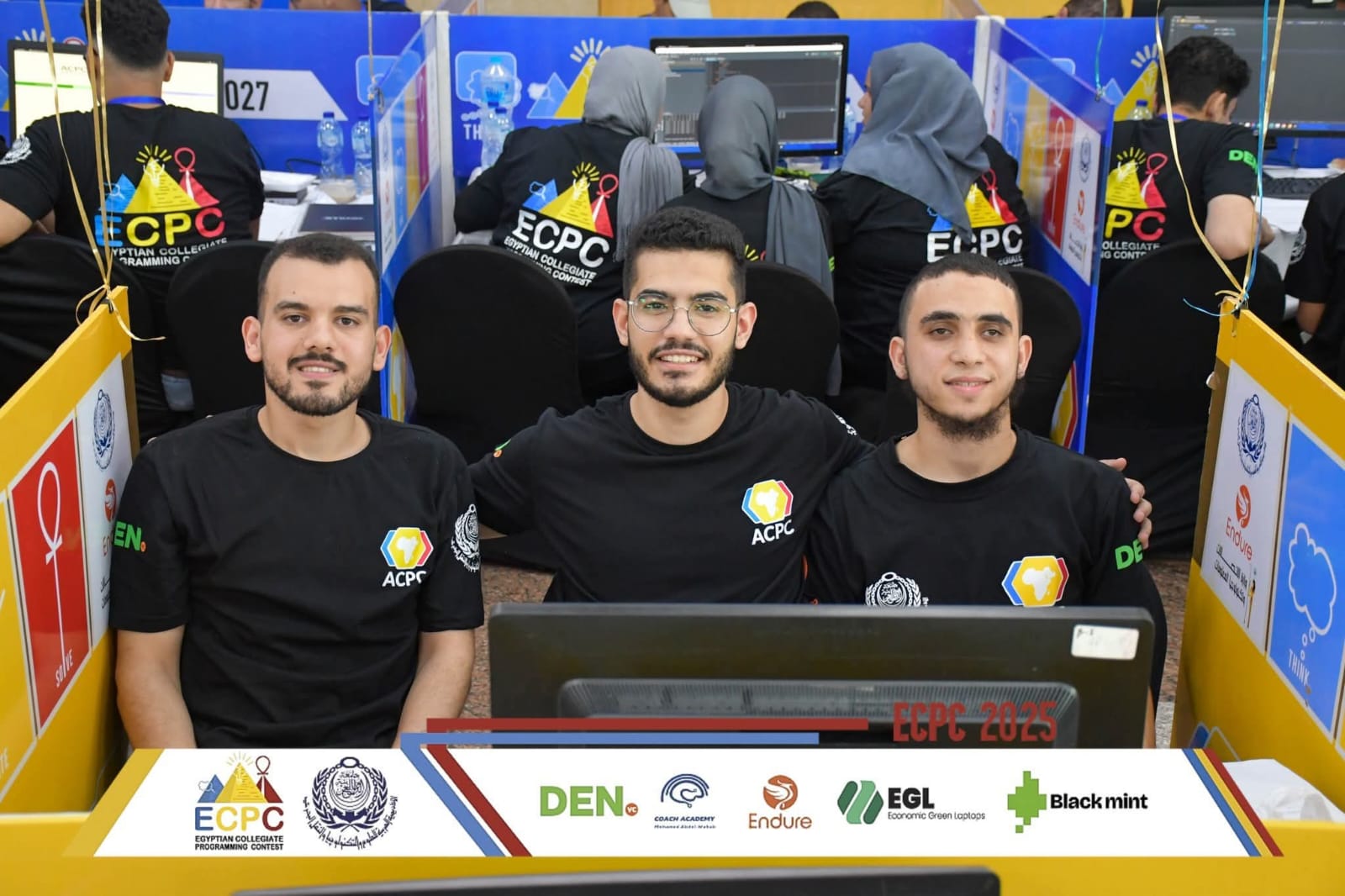 فريق كلية الهندسة بشبرا 3