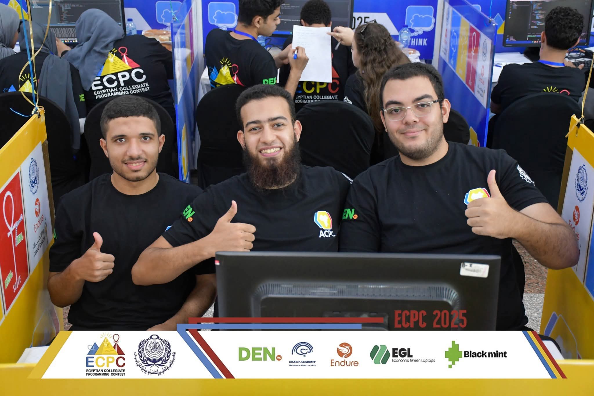 فريق كلية الهندسة بشبرا 1