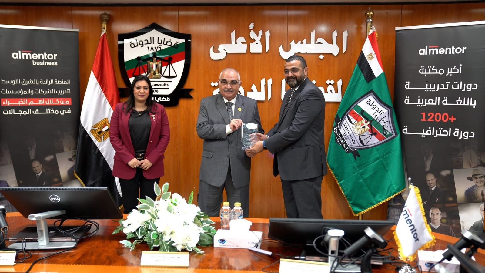 تكريم المستشارين المتميزون  (2)