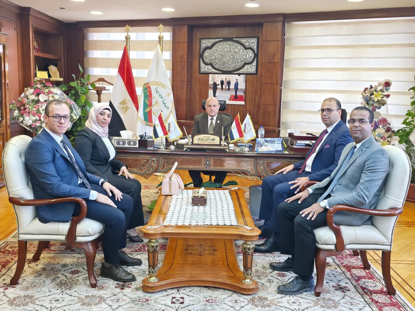 رئيس هيئة النيابة الإدارية يكرم أعضاءً أشرفوا على انتخابات مجلس الشيوخ (5)