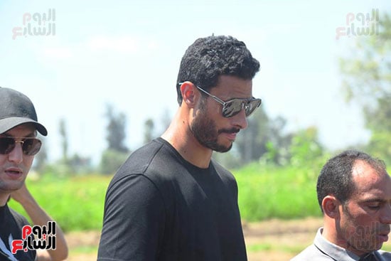 الحزن يسيطر علي محمد الشناوي (1)