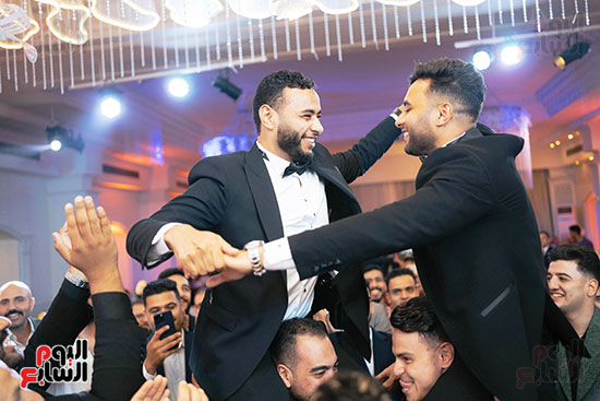 العريس وشقيقة الدكتور عبد الرحمن الحصرى العريس وشقيقة الدكتور عبد الرحمن الحصرى