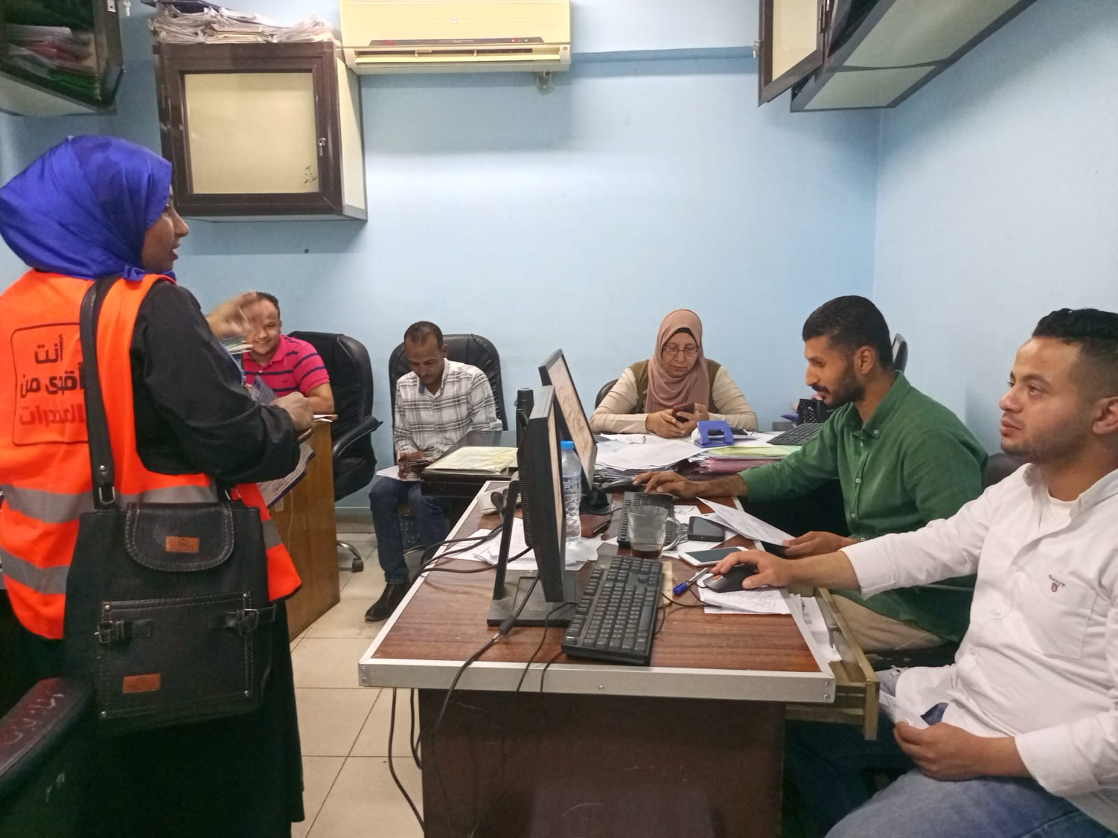 جانب من فعاليات التوعية ومكافحة المخدرات وسط العاملين بمياه الأقصر جانب من فعاليات التوعية ومكافحة المخدرات وسط العاملين بمياه الأقصر