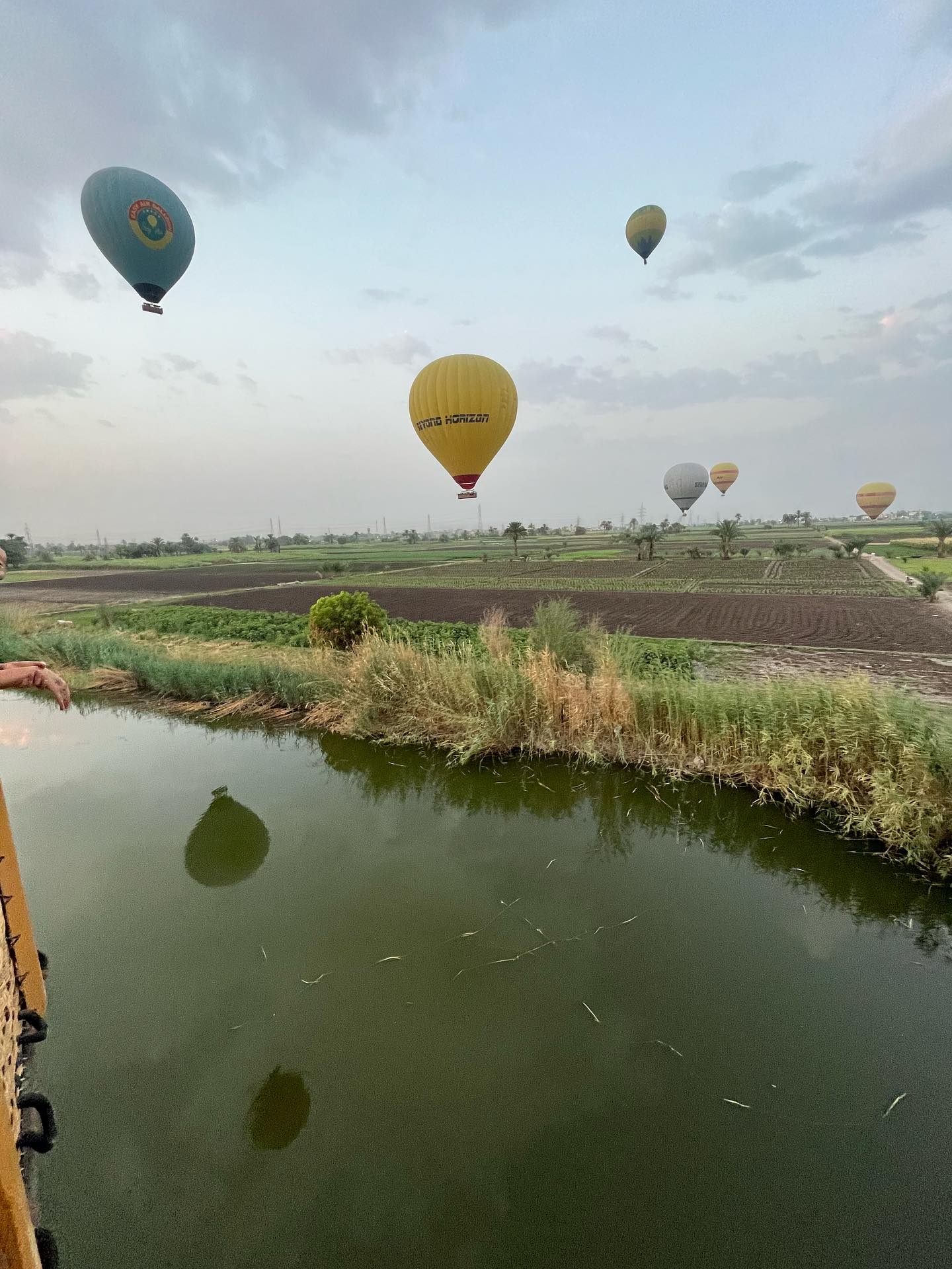 سحر رحلات البالون فوق نهر النيل بالبر الغربى سحر رحلات البالون فوق نهر النيل بالبر الغربى