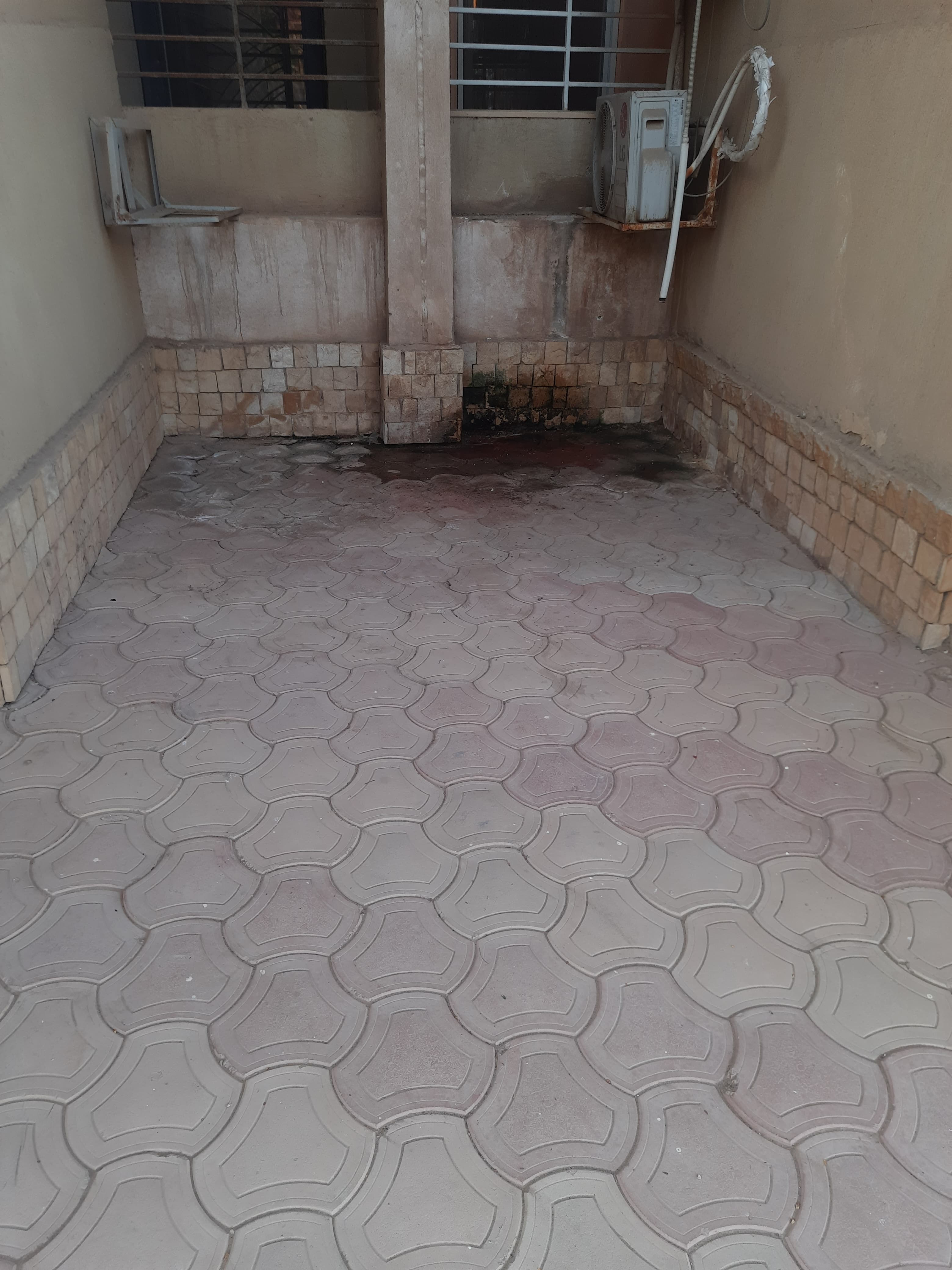 عدم وجود خط صرف للتكيفات