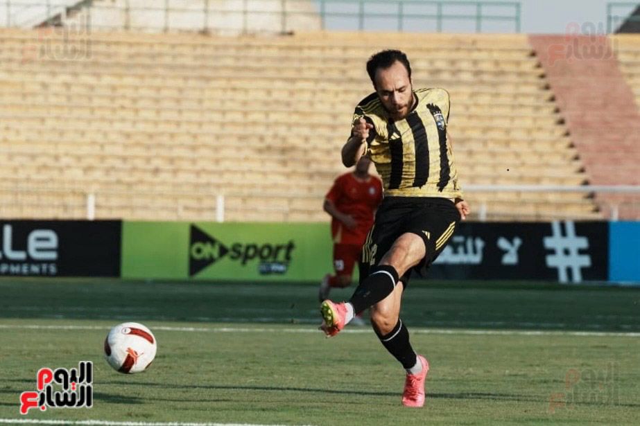 المقاولون العرب وحرس الحدود (12)