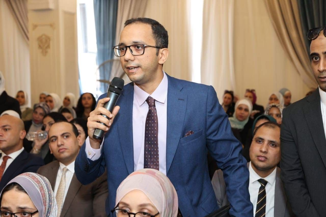جانب من الاجتماع (4)