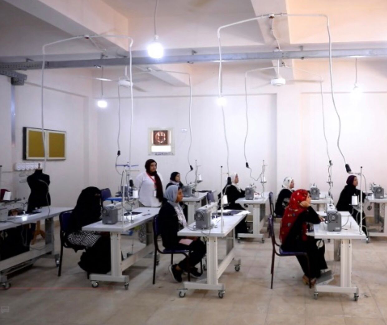 مشروع تمكين المرأة في الأسمرات