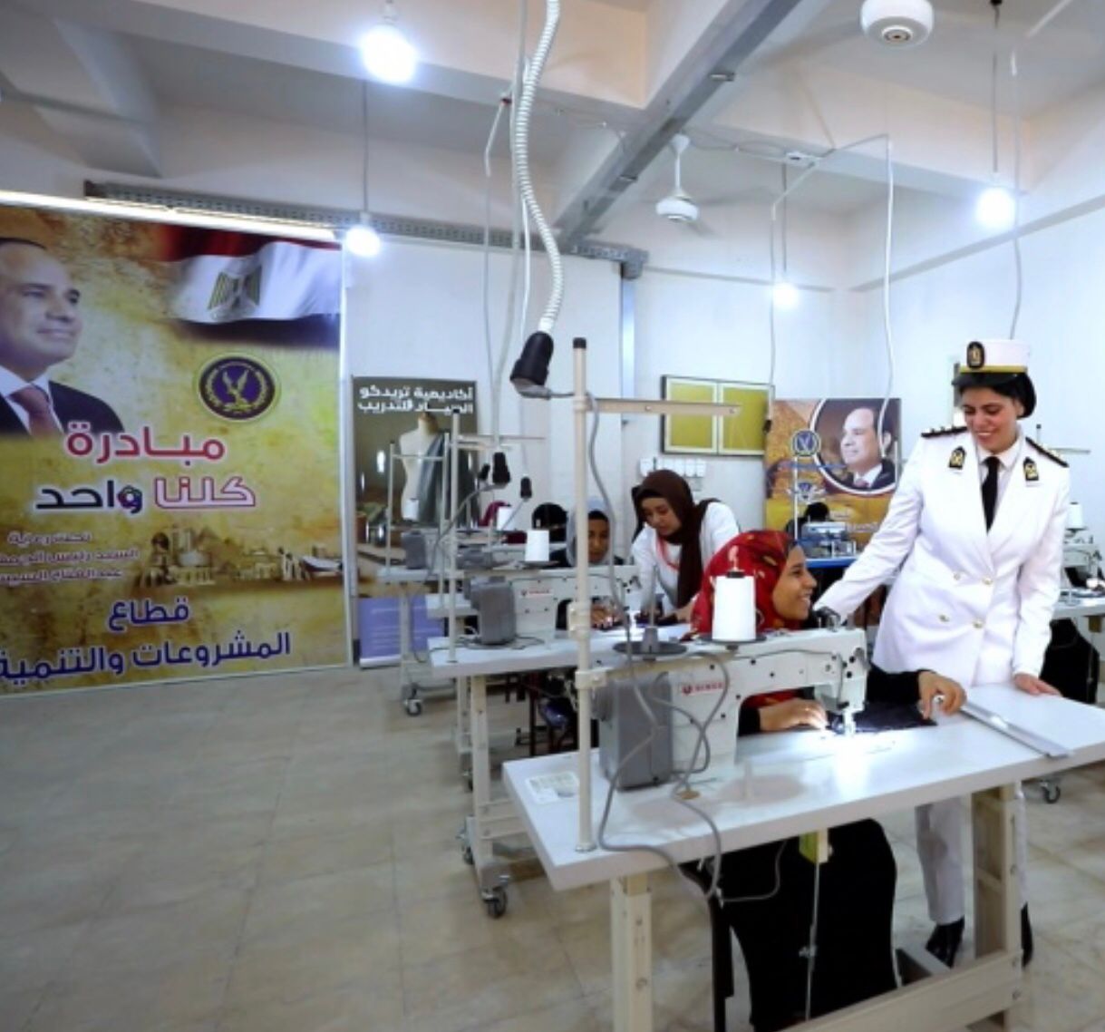 وزارة الداخلية تُطلق مشروع تمكين المرأة في الأسمرات (2)