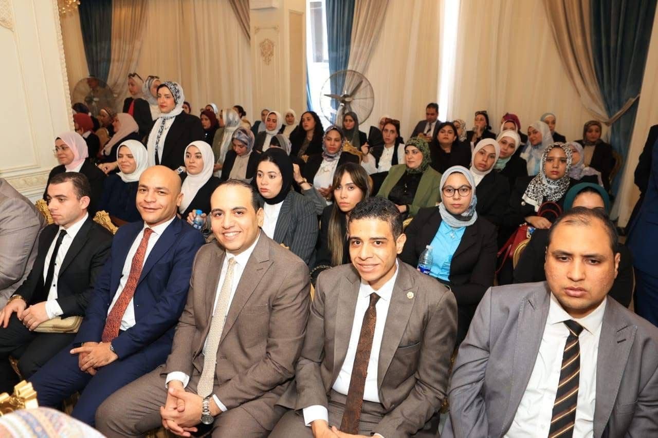 جانب من الاجتماع (3)