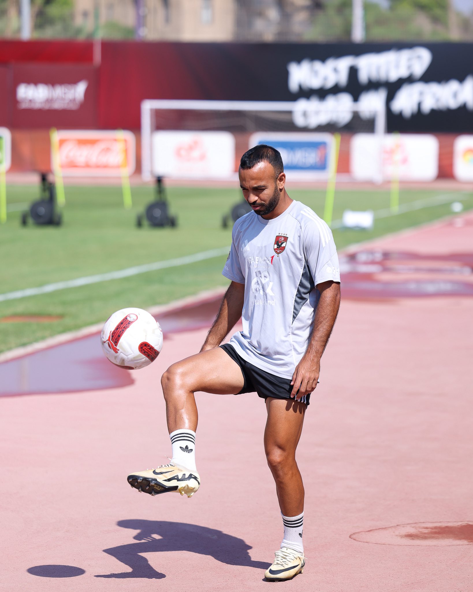 أفشة بينطق الكورة في مران الأهلي