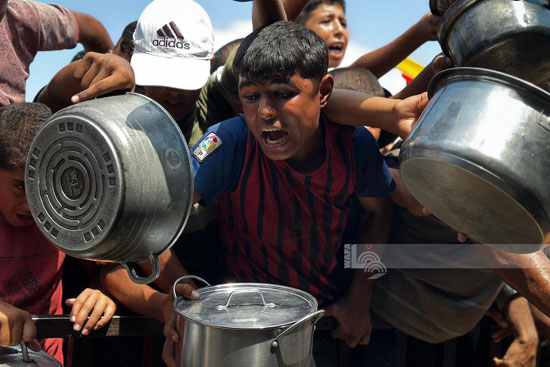 معاناة الحصول على الطعام فى غزة