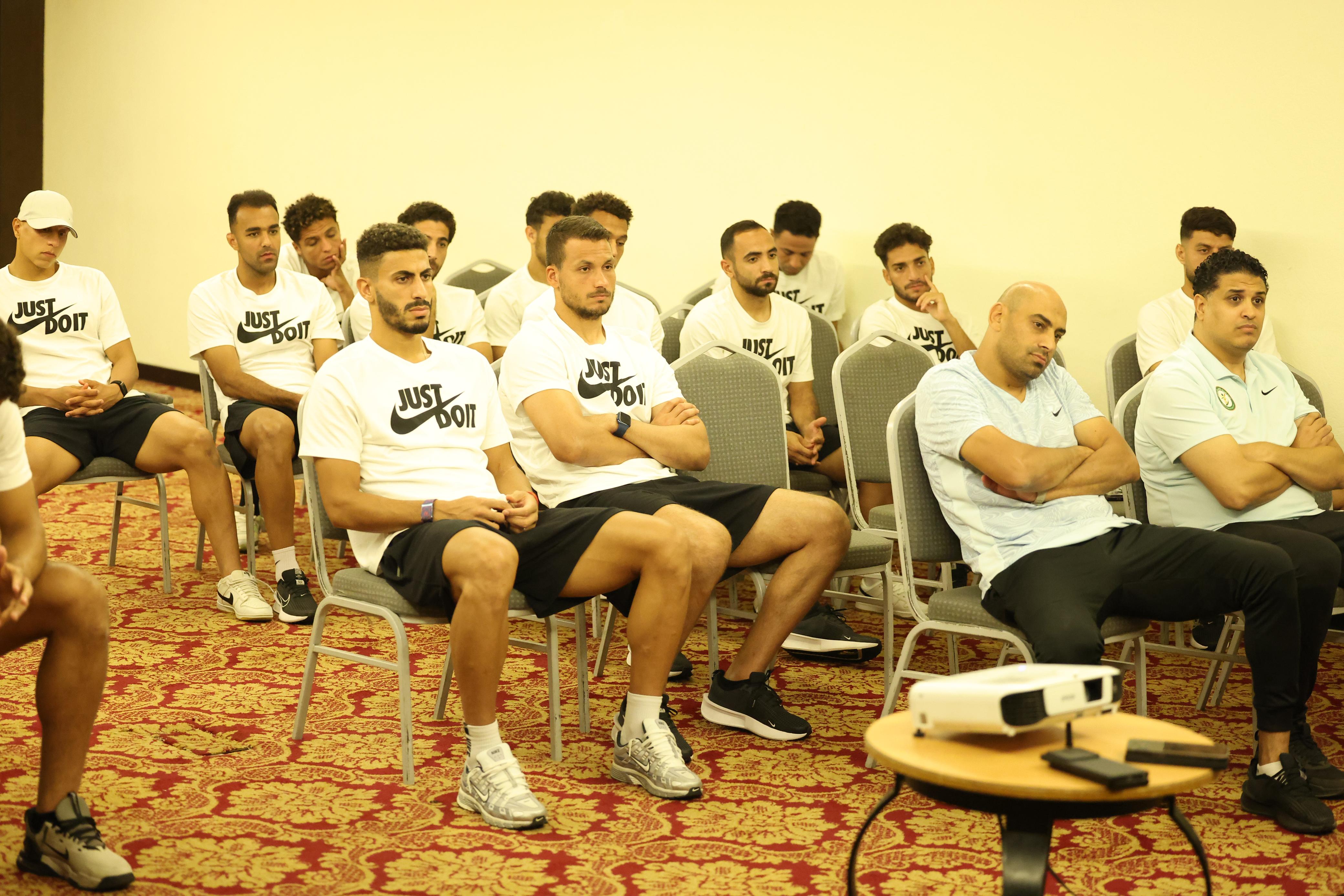 لاعبو البنك الأهلي