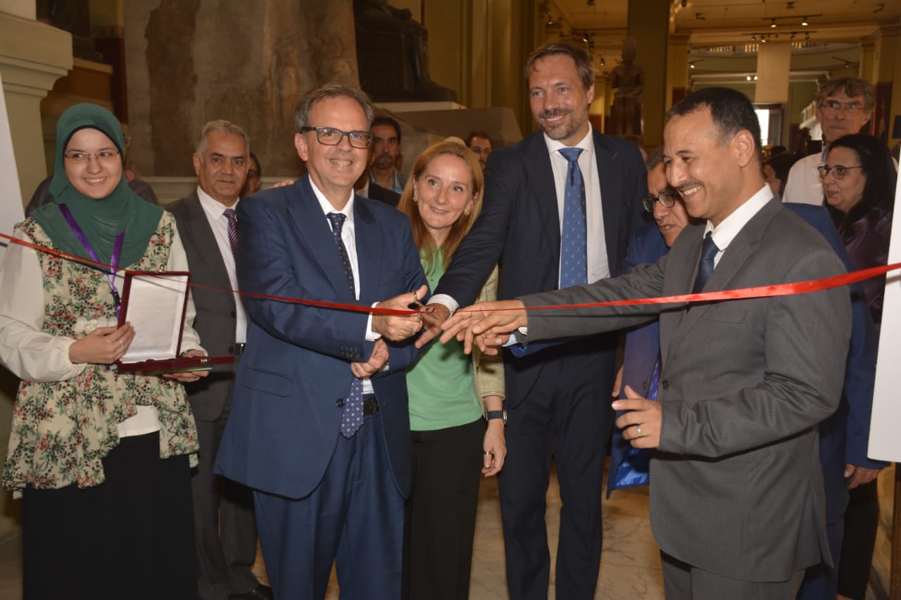 17f998b6-ef20-4d10-a9f3-54b10cc77395