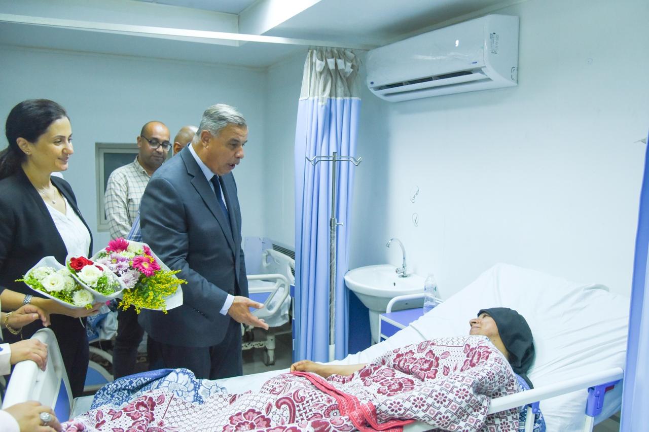 زيارة المحافظ للمصابين