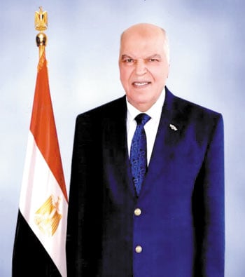 خلف الزناتى، نقيب المعلمين خلف الزناتى، نقيب المعلمين