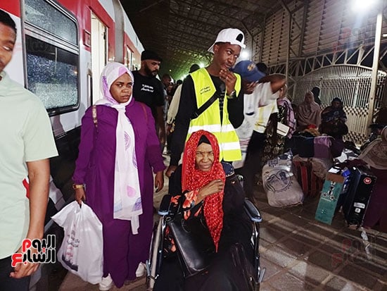 عودة-الأسر-السودانية-للوطن عودة-الأسر-السودانية-للوطن