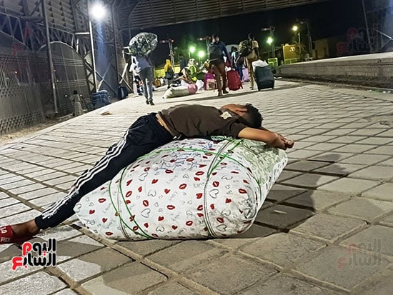 استراحة-طفل-مسافر استراحة-طفل-مسافر