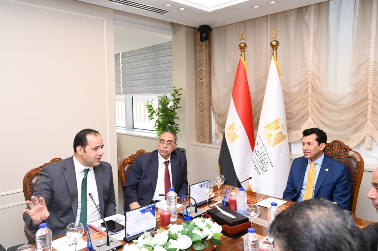 وزير الرياضة