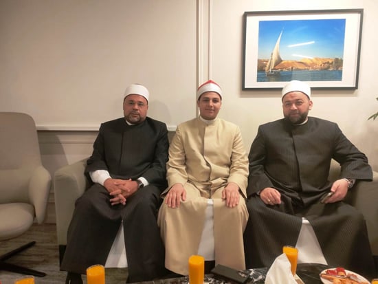 الشيخ-محمد-عادل-وسط-مشايخه الشيخ-محمد-عادل-وسط-مشايخه