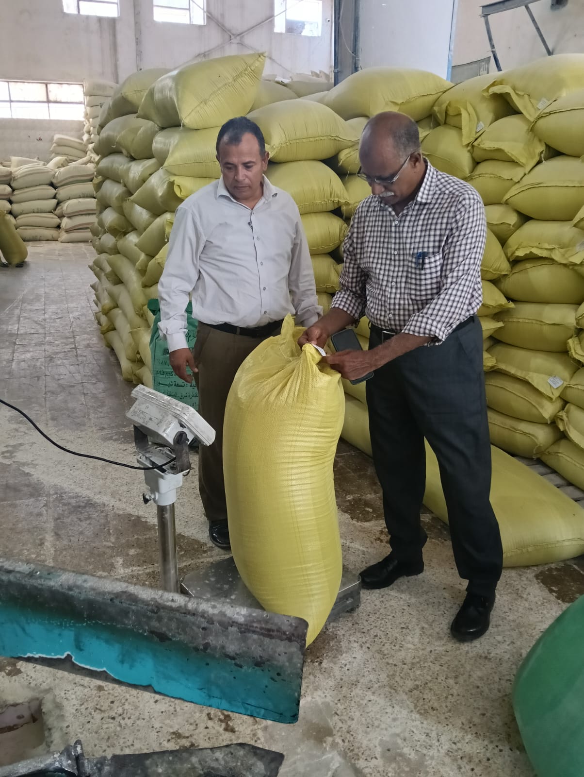 جانب من الحملات التموينية (1)