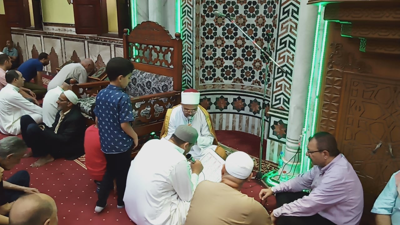 فاعليات مكثفة بالمساجد الكبرى لقراءة القرأن الكريم والذكر