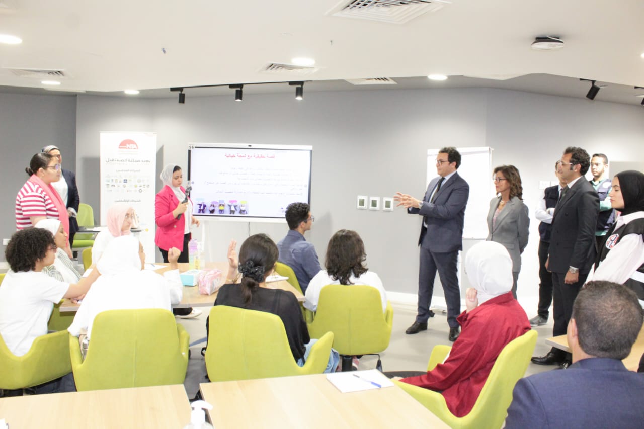 جانب من جولة وزير الثقافة