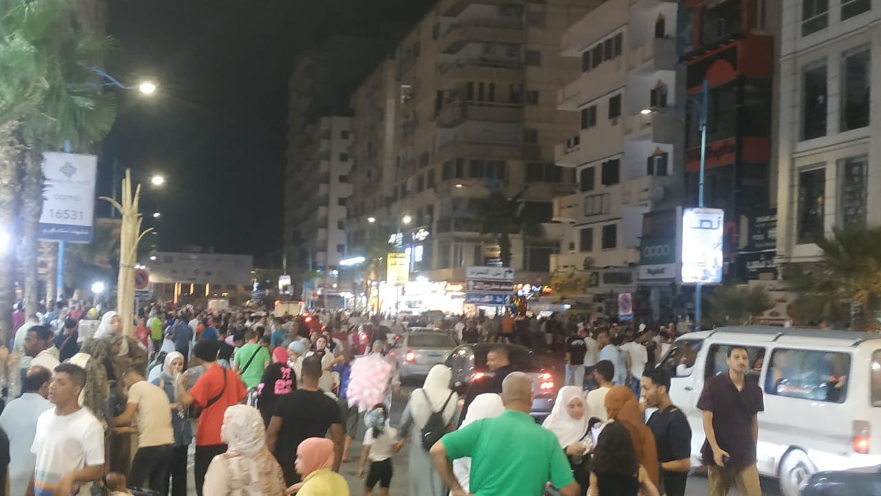شوارع مدينة مرسى مطروح ليلا_1 شوارع مدينة مرسى مطروح ليلا_1