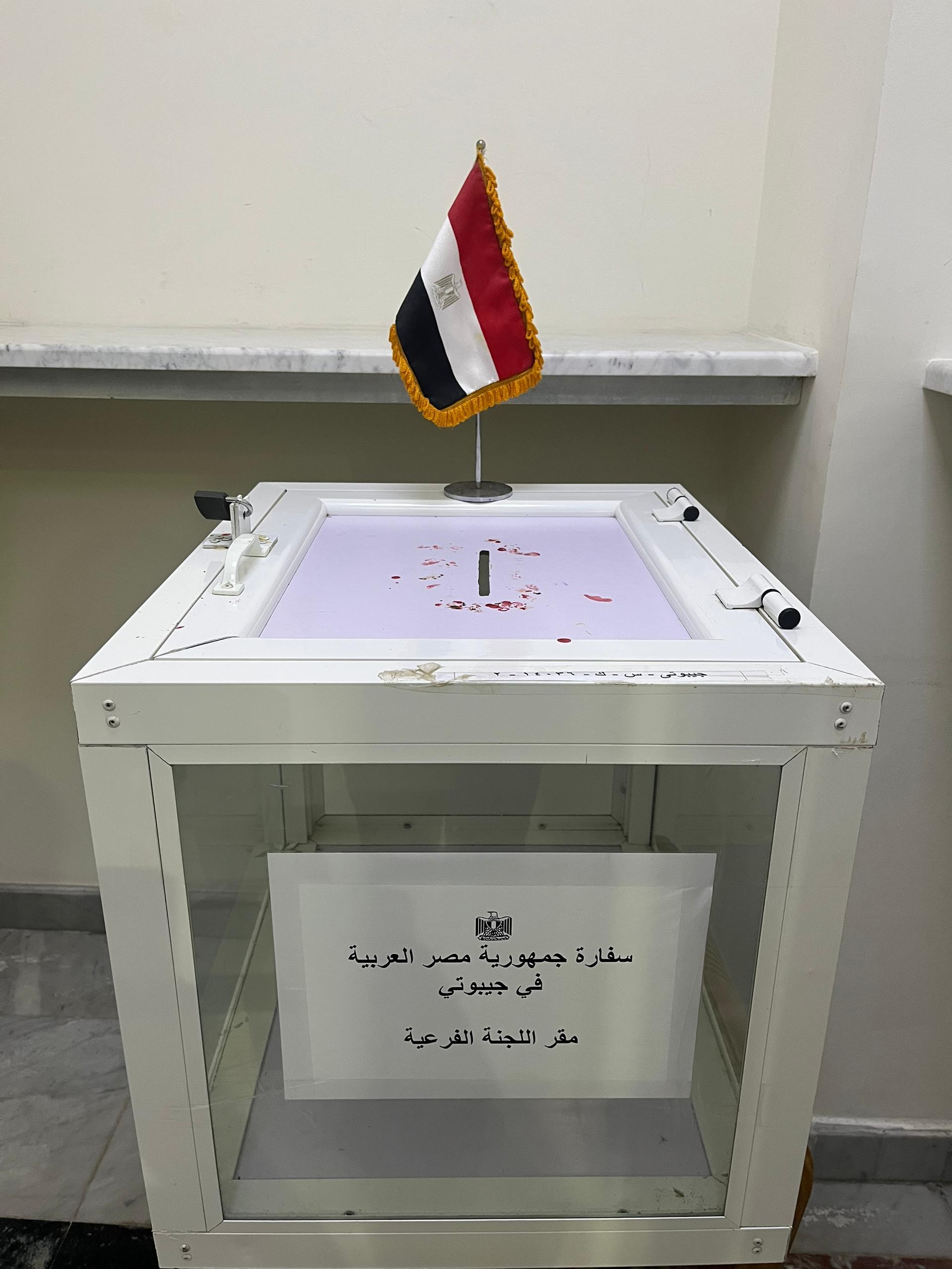 الهيئة الوطنية للانتخابات تُتابع سير عملية فتح مقرات اللجان (6)
