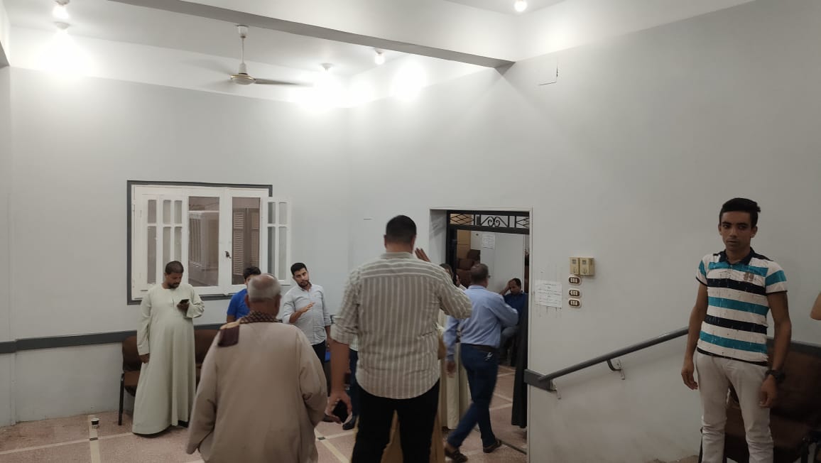 جانب من تلقى واجب العزاء فى سوهاج  (3)