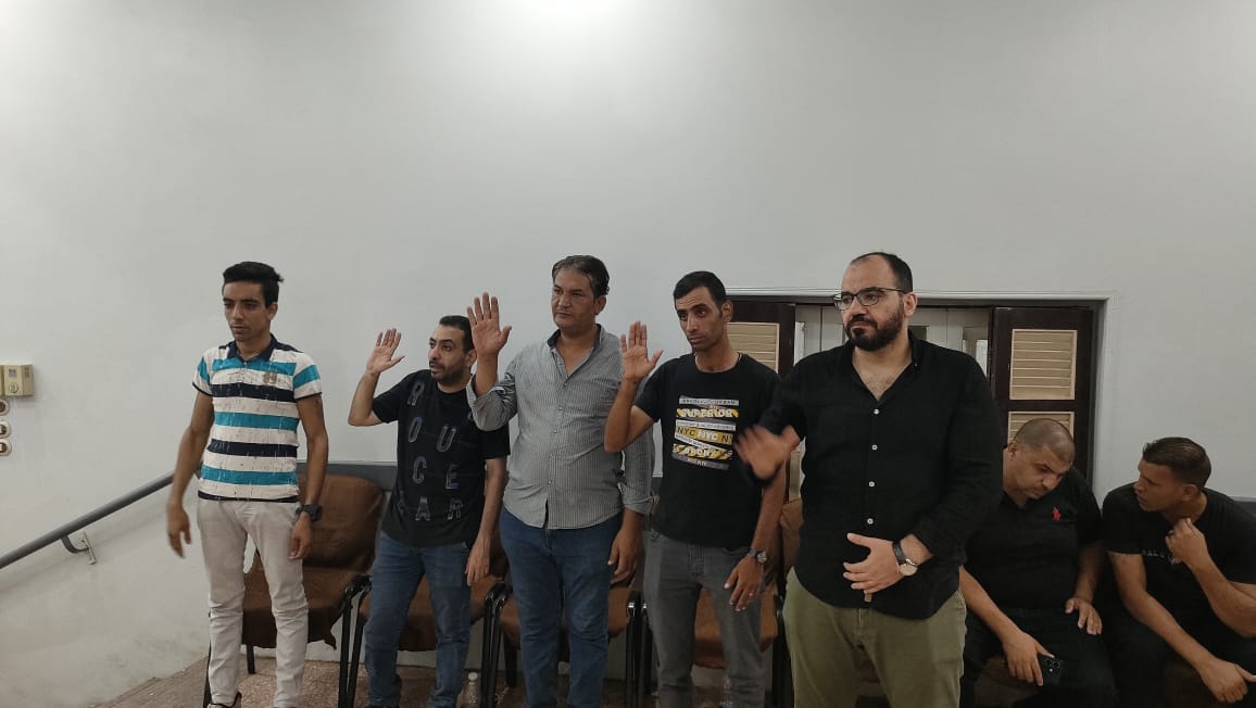 جانب من تلقى واجب العزاء فى سوهاج  (1)