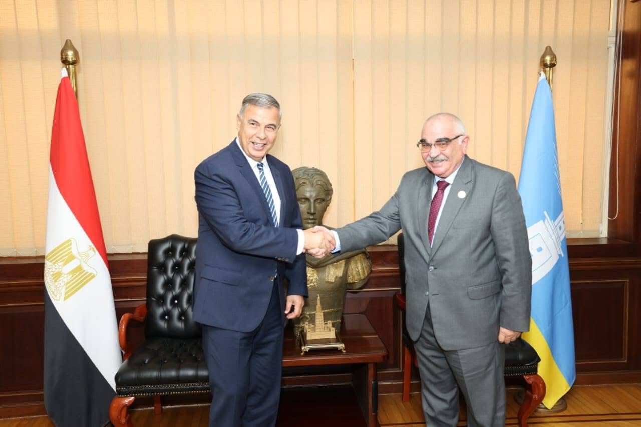 رئيس هيئة قضايا الدولة يبحث تعزيز التعاون مع محافظ الإسكندرية (1)