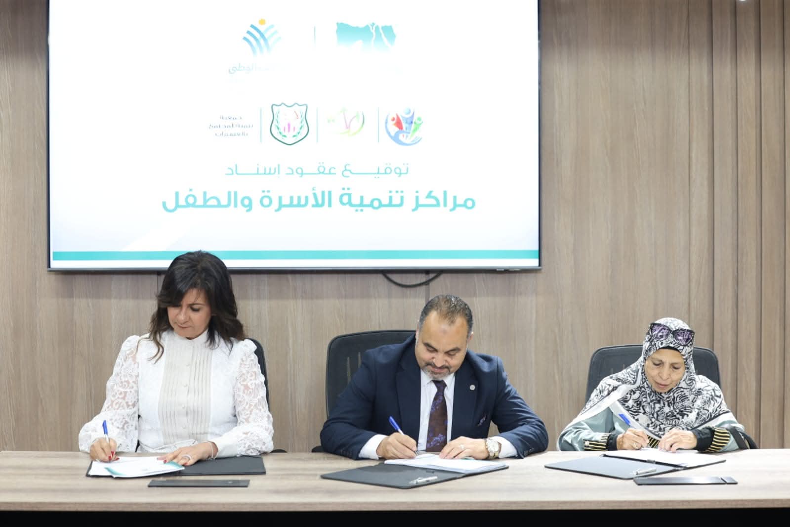 d4365e62-33e4-444d-b8bc-9bff6bc83e8b