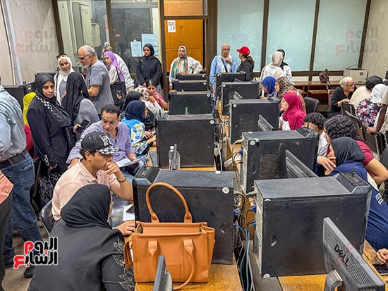 إقبال طلاب الثانوية العامة على معامل تنسيق جامعة القاهرة (7)