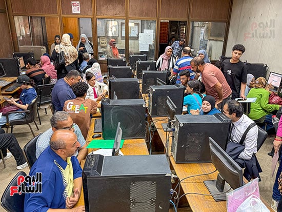 إقبال طلاب الثانوية العامة على معامل تنسيق جامعة القاهرة (9)