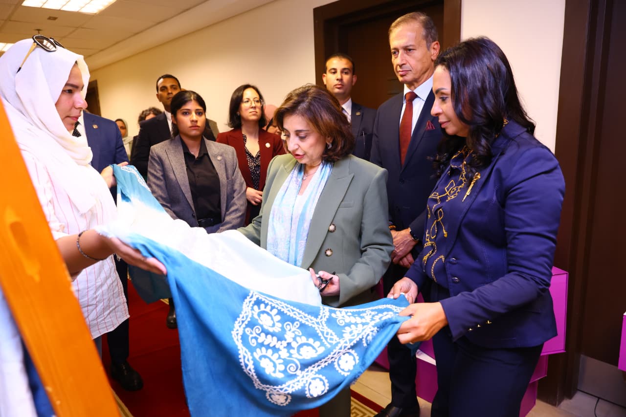 جولة بمعرض ديارنا